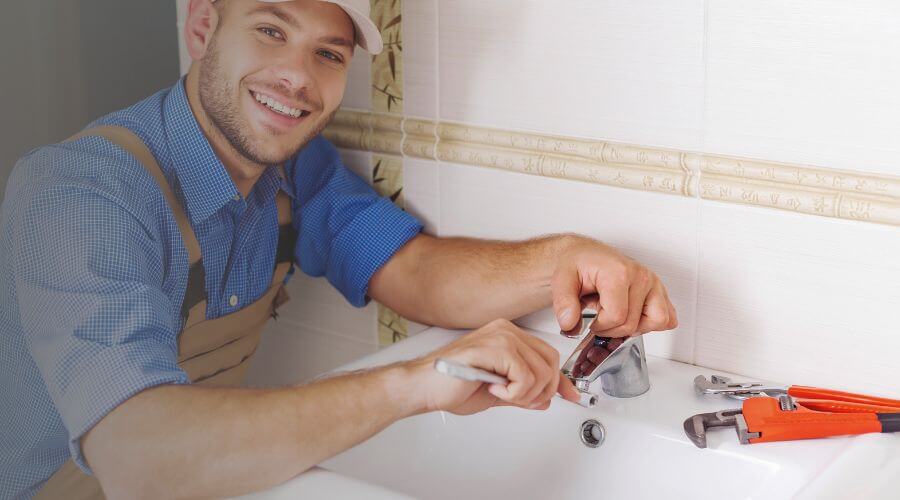 Kitchen Faucet Repair Service in Monroe, IA